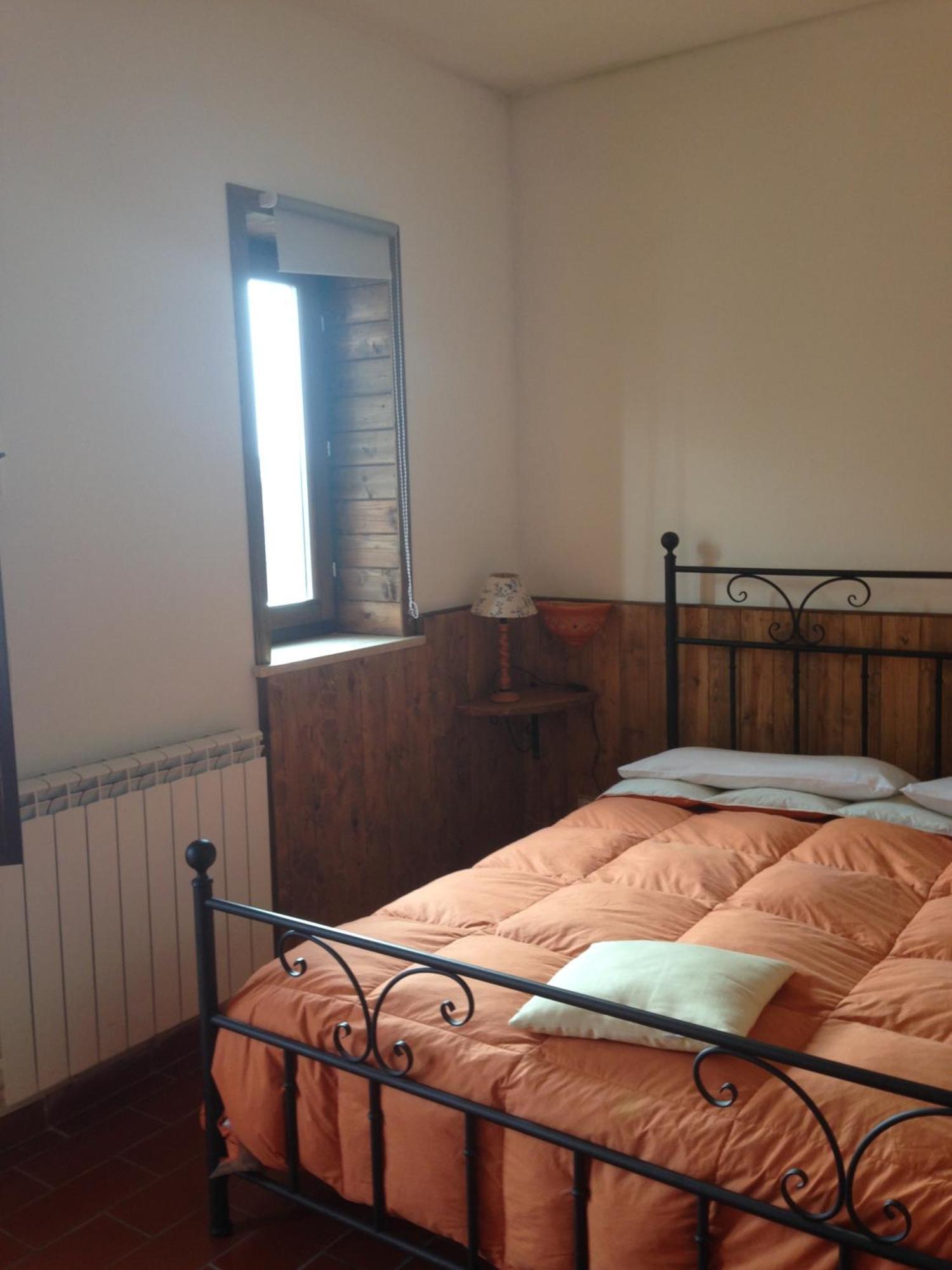 Agriturismo Gelso Castellana Sicula Εξωτερικό φωτογραφία