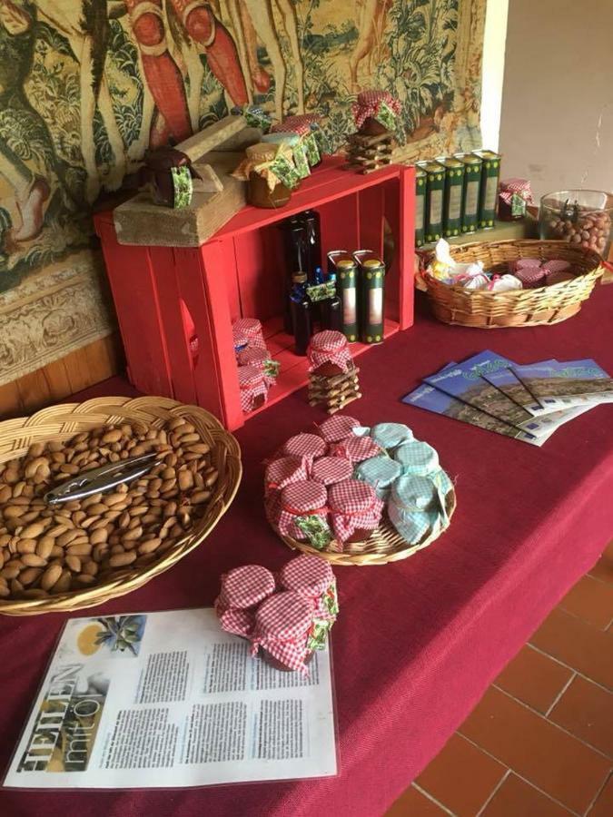 Agriturismo Gelso Castellana Sicula Εξωτερικό φωτογραφία